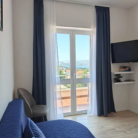 Miljas Apartment *
