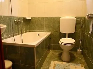 Miljas Apartment *
